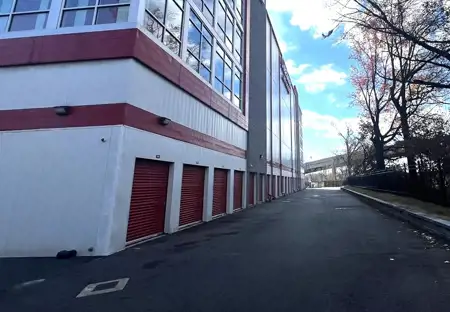 SmartStopSelfStorage-HillsideNJ-591 N Union Ave-Drive Up Units