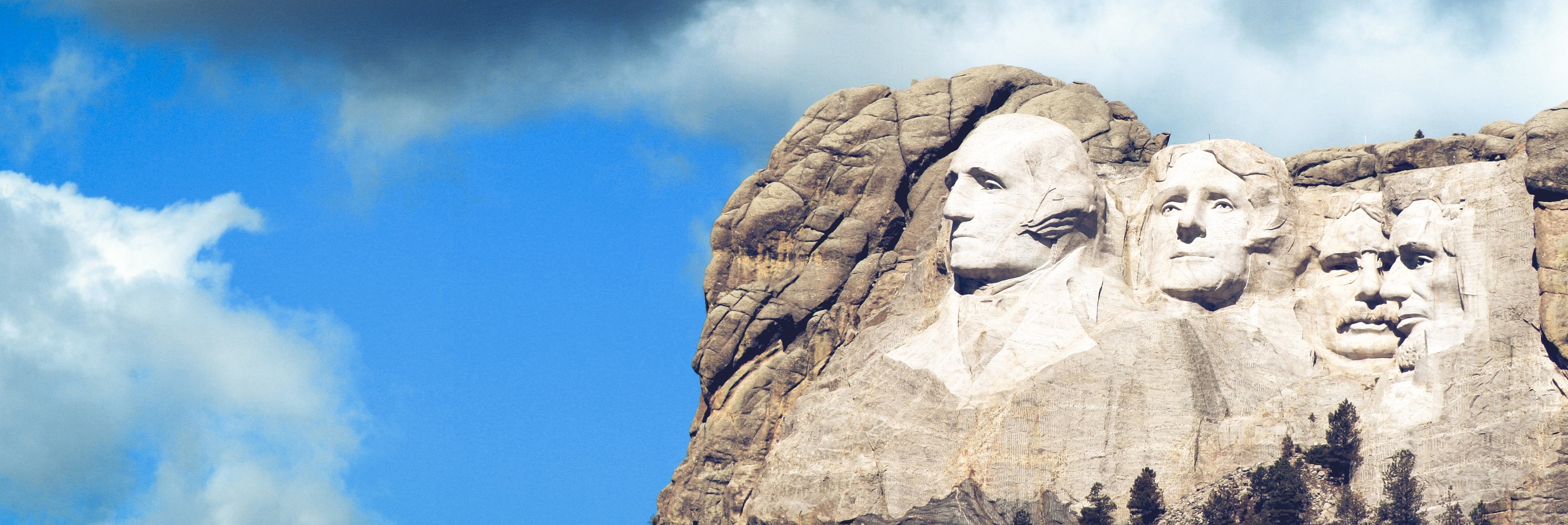 Image of Mount Rushmore monument of US Presidents in honor of Presidents Day  | SmartStop