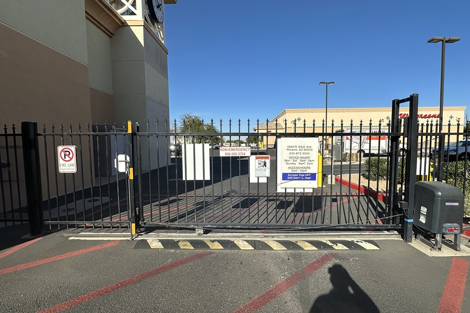 SmartStop Self Storage-PhoenixAZ-4860N83rdAve-Gate Access
