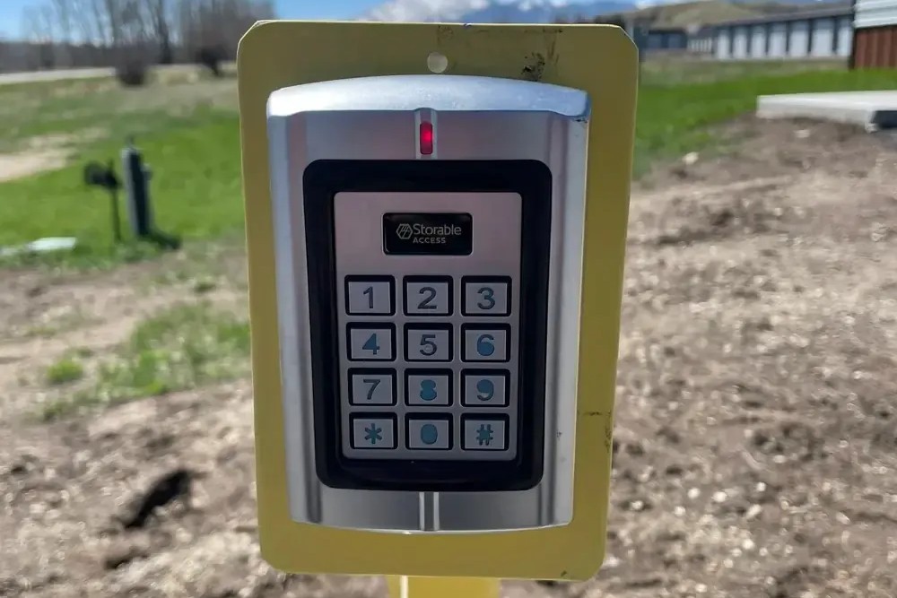 BestBoxStorage-7359USHighway212-Keypad