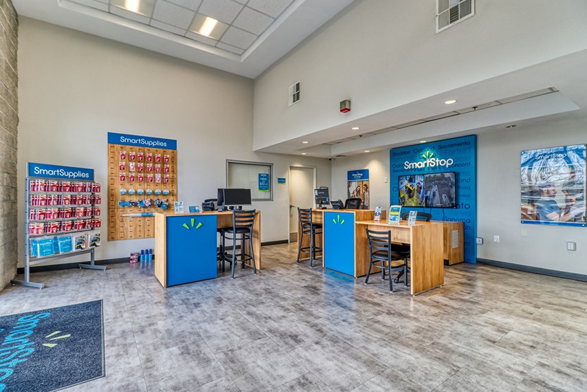 SmartStopSelfStorage-SacramentoCA-3970PellCircle-Office