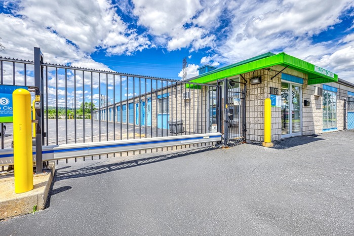Gate at SmartStopSelfStorage_1197 Plains Rd, Burlington, ON