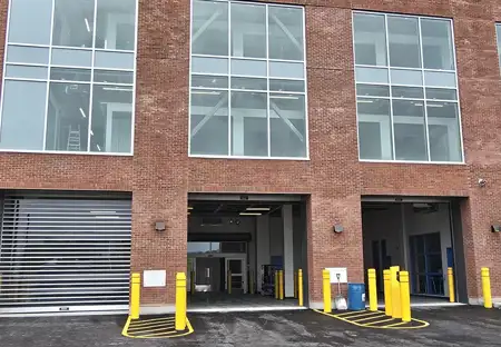 SmartStopSelfStorage-Toronto,ONT-1480JaneSt M9N2R1-Loading Bays
