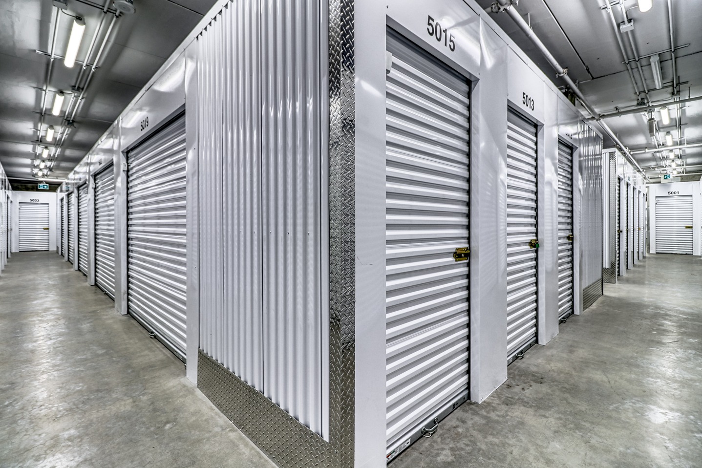 SmartStop Self Storage Facility at 2990 Sunnybrooke Blvd Dorval, QC-InteriorUnits