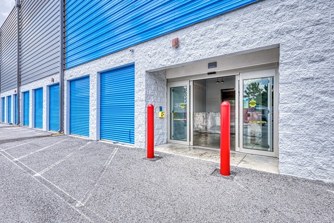 Sliding door Entry at SmartStopSelfStorage-LutzFL-16900Florida54