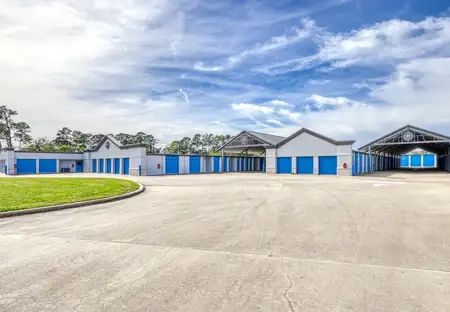 Self-Storage Units in Spring, TX at 9040 Louetta Rd | SmartStop