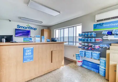 SmartStopSelfStorage-LittletonCO-3757NorwoodDr-Office