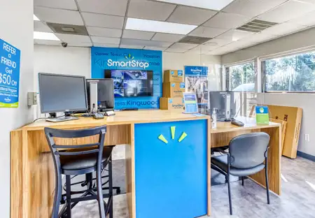 SmartStopSelfStorage-KingwoodTX-1671NorthparkDr-Office