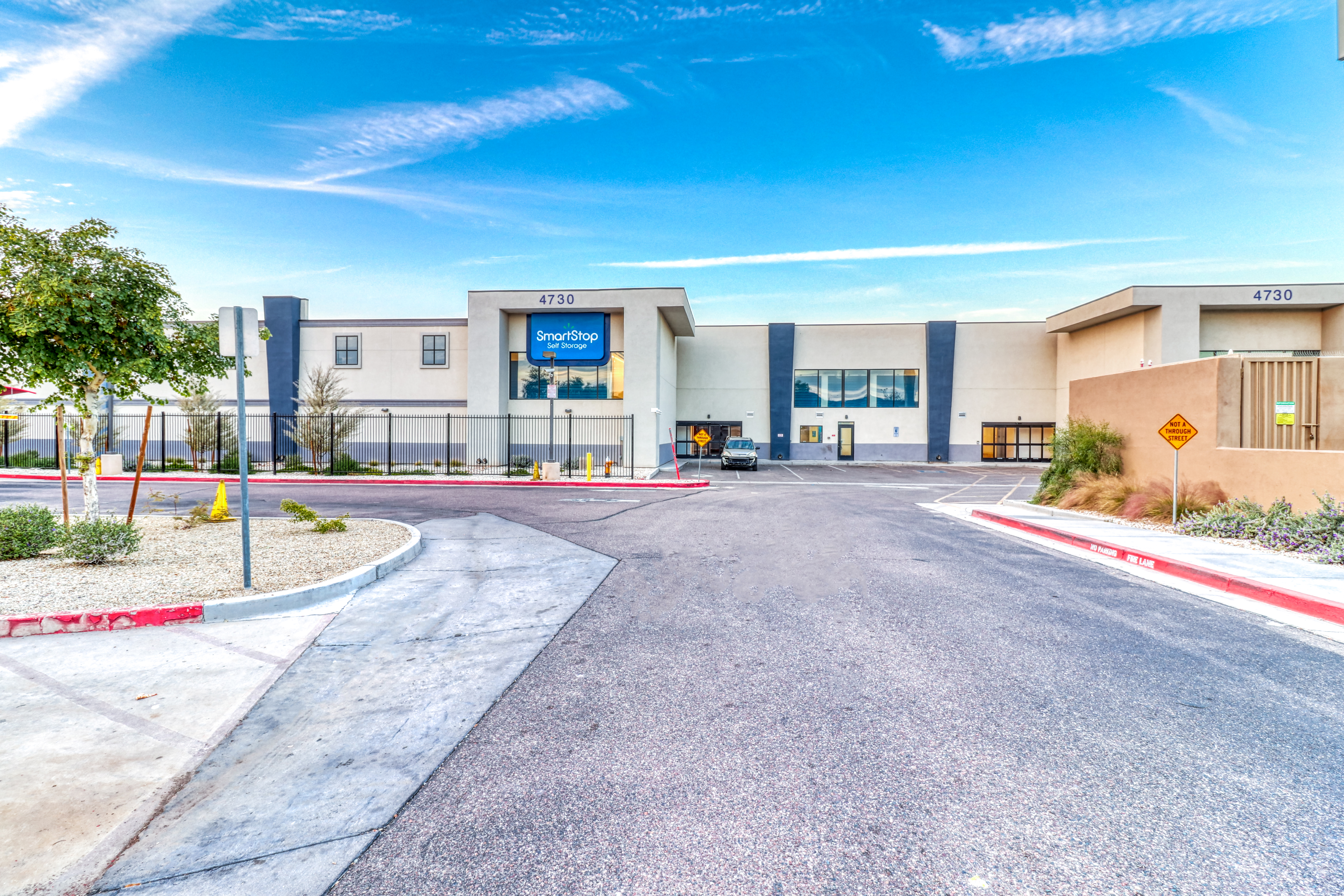SmartStop Self Storage Facility at 4730 E Baseline Rd, Phoenix, AZ - Storefront