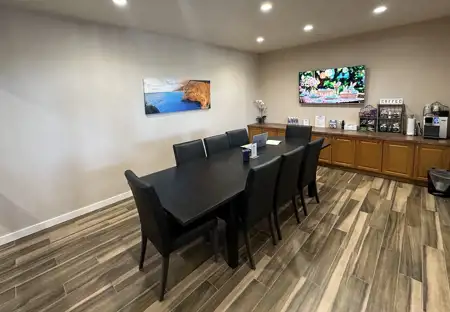 SmartStopSelfStorage-SpringTX-21836HolzwarthRd-ConferenceRoom