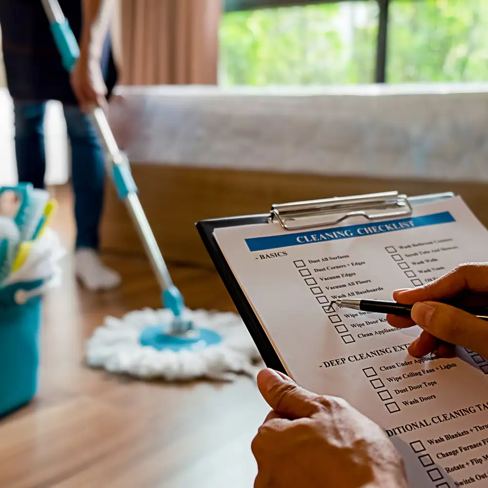 How to Create a Daily, Weekly and Monthly Cleaning Schedule - SmartStop