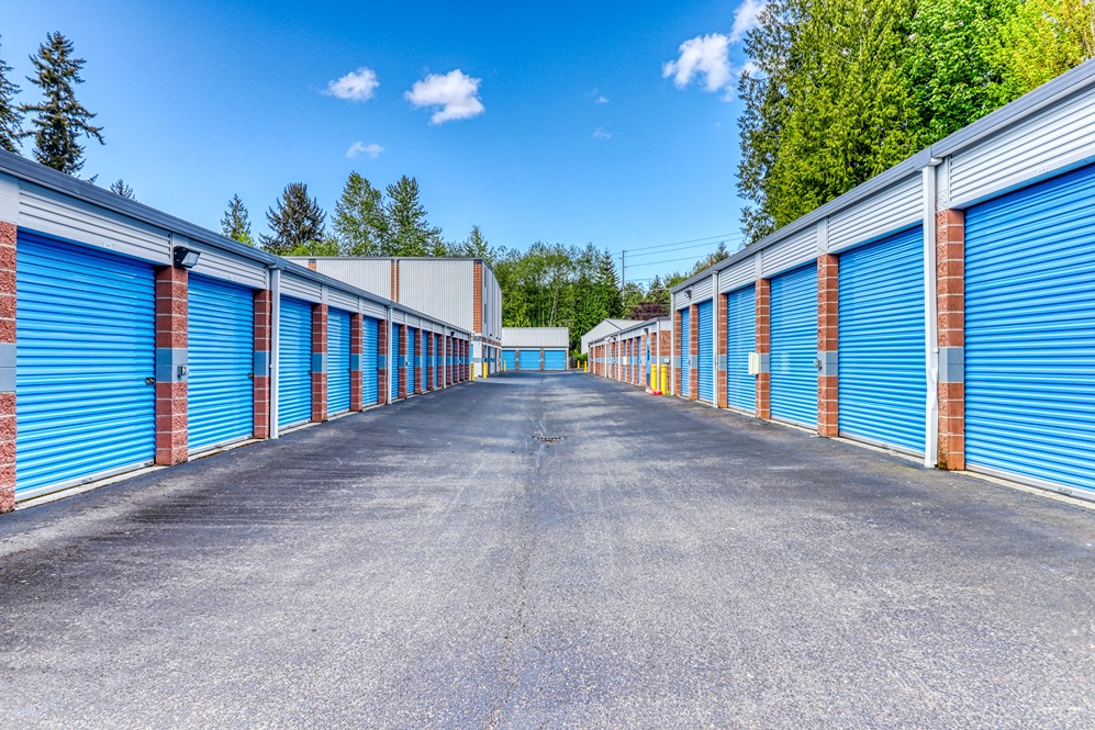 SmartStopSelfStorage-MillCreekWA-16618BothellEverettHighway-DriveUpUnits
