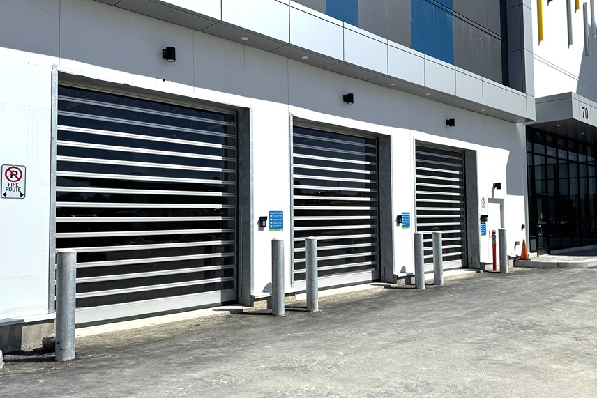 SmartStop Self Storage Facility-20 Melvin Robson Rd, Aurora, ON - Loading Bays