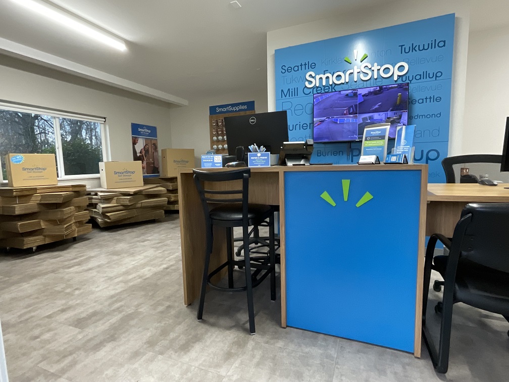 SmartStopSelfStorage-PuyallupWA-1401NMeridianAve-Office