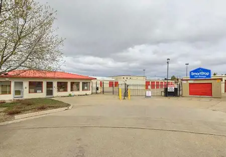 SmartStop Self Storage Facility at 13432 143 St NW, Edmonton, AB - Storefront