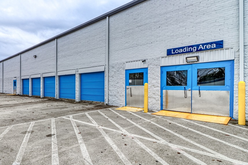 SmartStopSelfStorage-DallasTX-8110SCockrellHillRd-DriveUpUnits