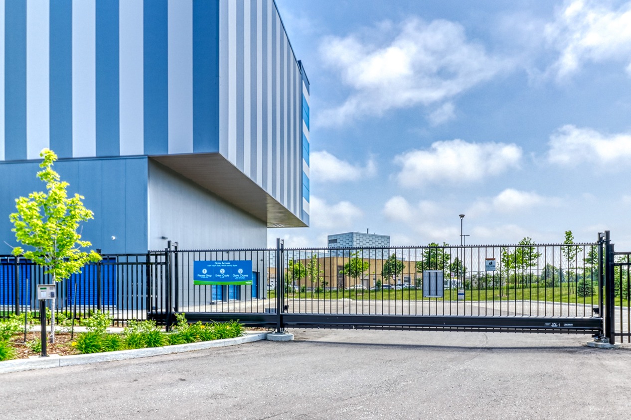 SmartStopSelfStorage-MississaugaONT-2068 S Sheridan Way-Gate