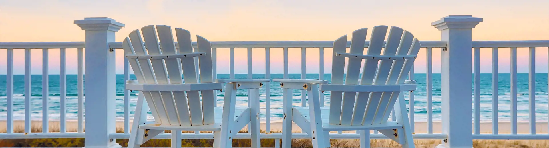A wide view of the ocean in Tampa, FL.