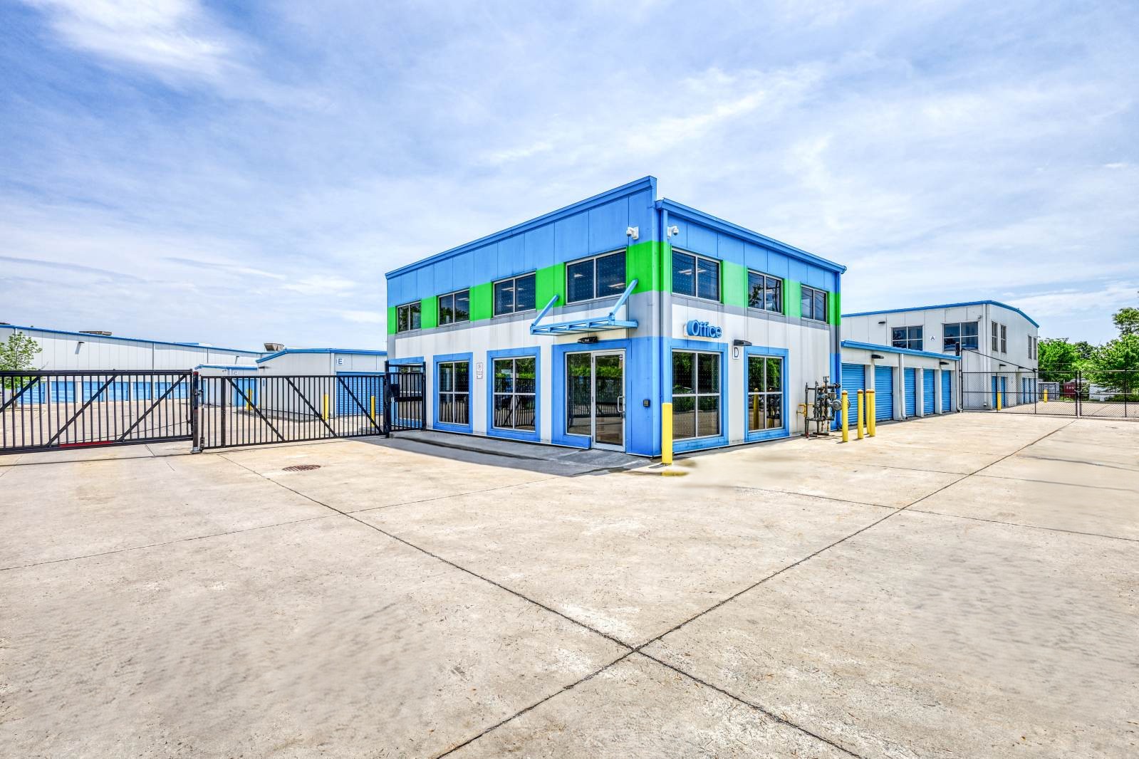 Front Office Parking at SmartStop self storage facility in Scarborough, Ontario on 515 Centennial Rd N