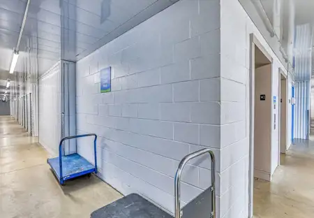 SmartStopSelfStorage-OakvilleONT-2055CornwallRd-Elevator hand carts