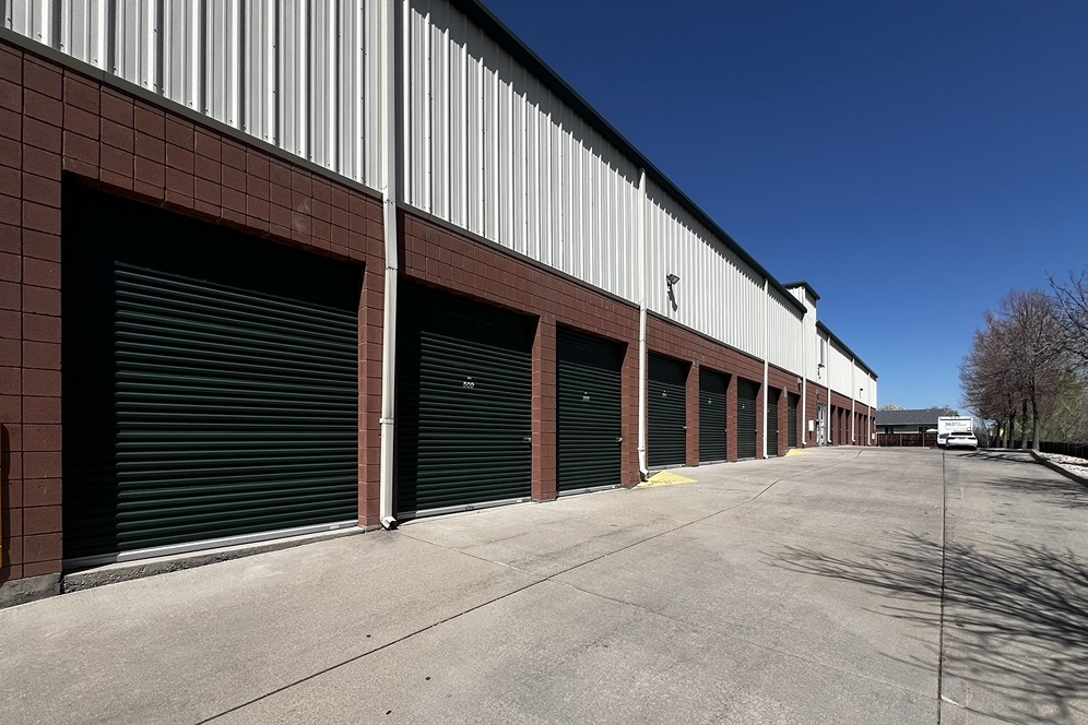 SmartStop Self Storage Facility at 5885 W Colfax Lakewood, CO - DriveUp1