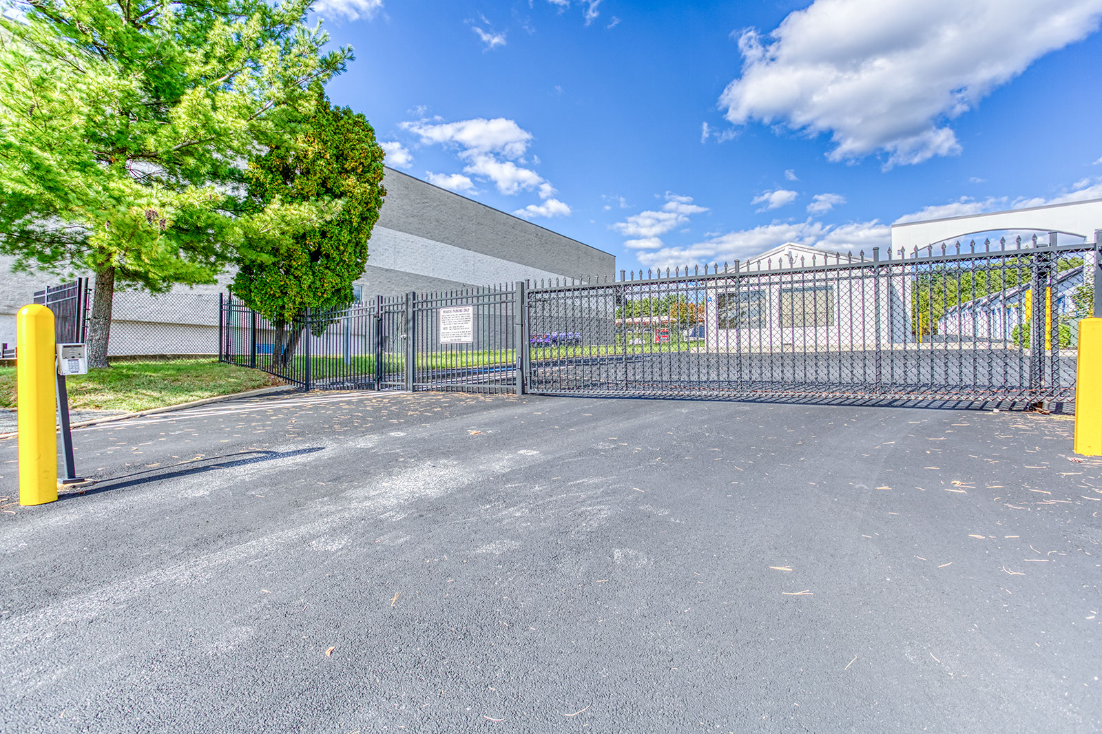 SmartStopSelfStorage-NottinghamMD-7989RossvilleBlvd-Security