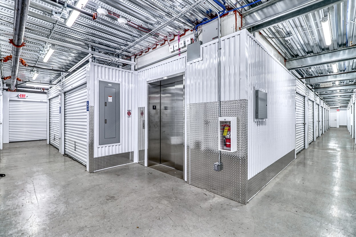 4836 SE Powell Blvd, Portland, OR - Elevators