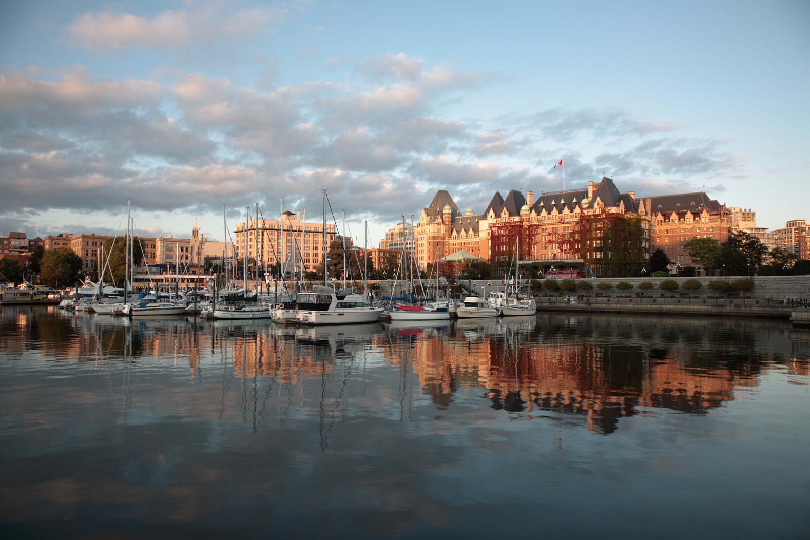 View of Victoria Harbor in Victoria, BC | SmartStop