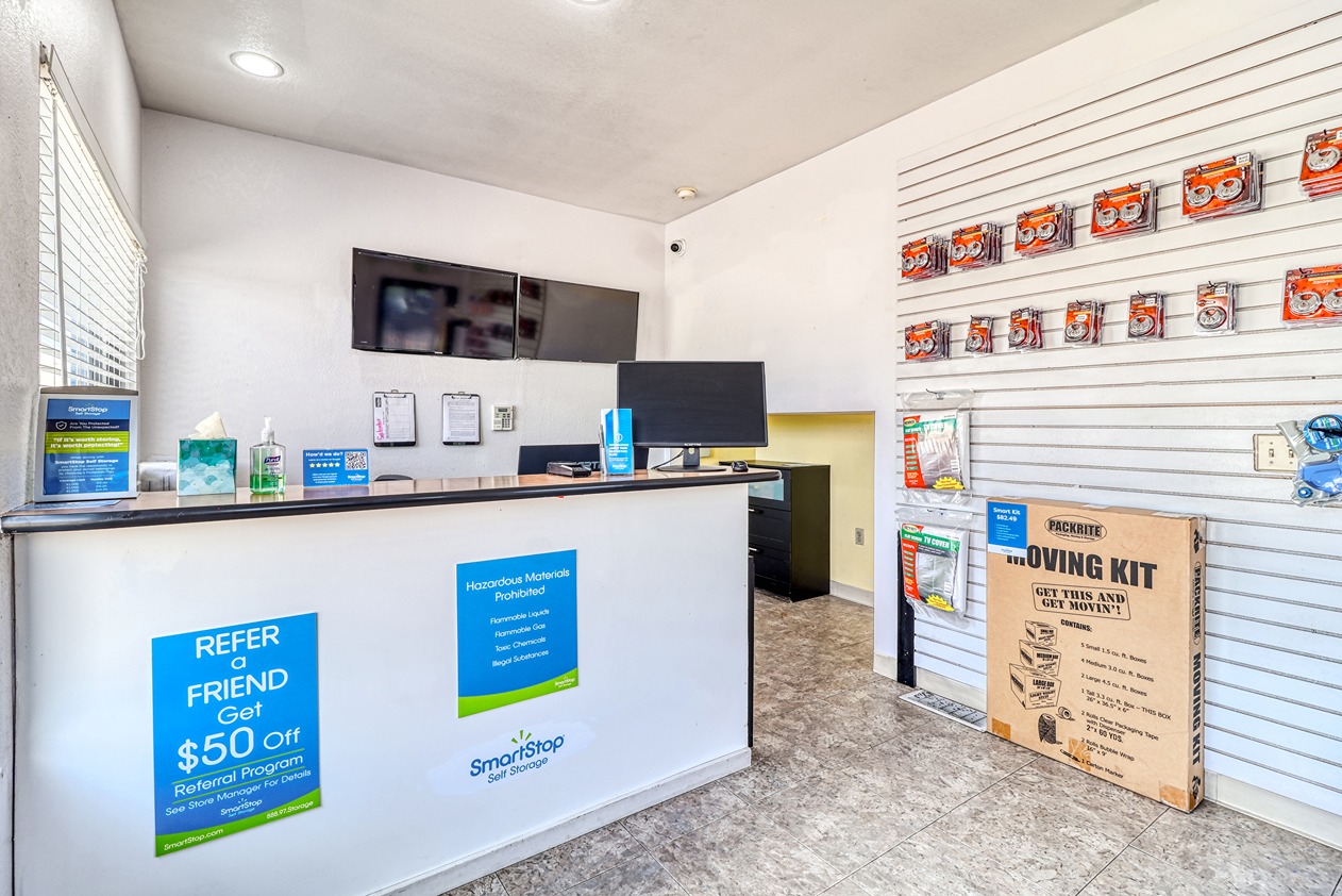 SmartStopSelfStorage-ColoradoSpringsCO-3150BoychuckAve-Office