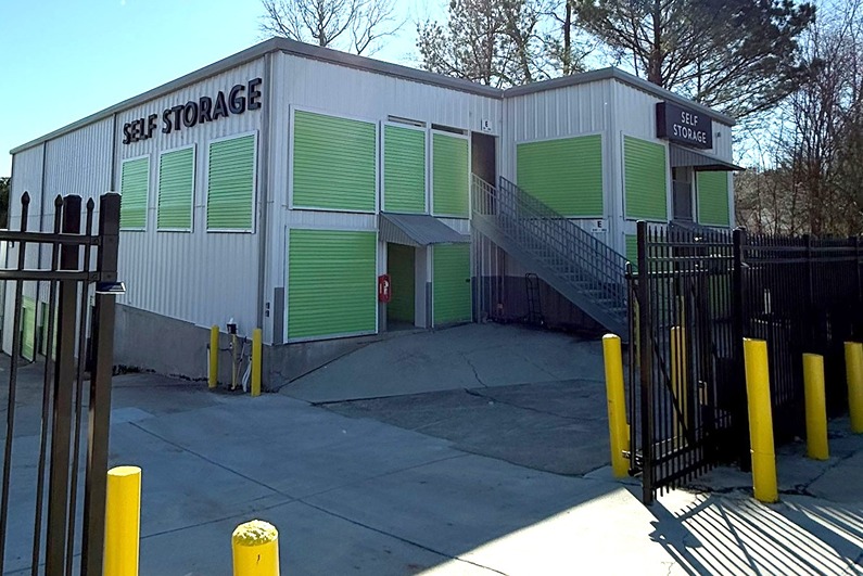 Gate at SmartStopSelfStorage-LithoniaGA-2590 PanolaRd