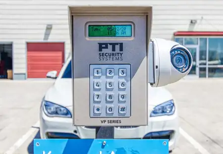 SmartStopSelfStorage-AuroraCO-500LaredoSt-Security