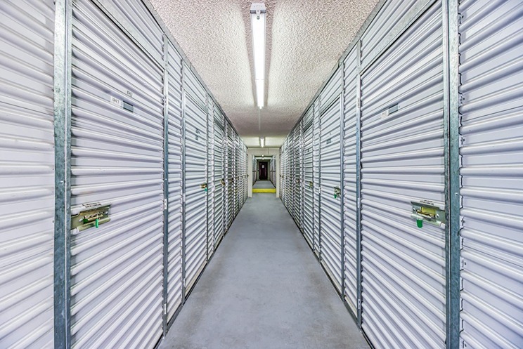 SmartStopSelfStorage-DenverCO-8881 EFloridaAve-InteriorUnits