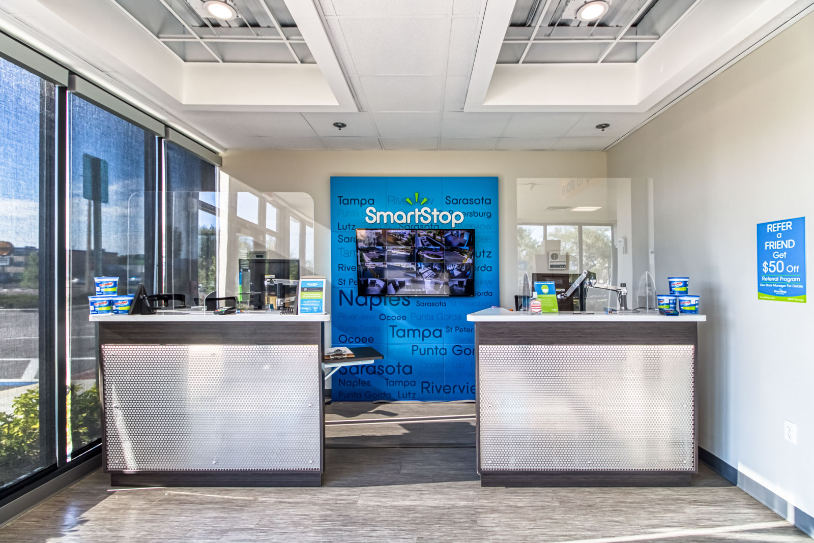 SmartStopSelfStorage-St.PetersburgFL-28934thSt-Office