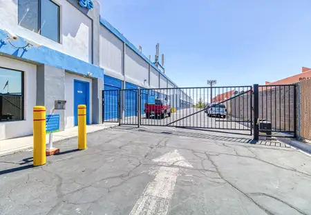 SmartStopSelfStorage-LasVegasNV-8020SLasVegasBlvd-Security