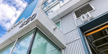 image de l’extérieur de l’entrepôt libre-service SmartStop à Oakville, ON