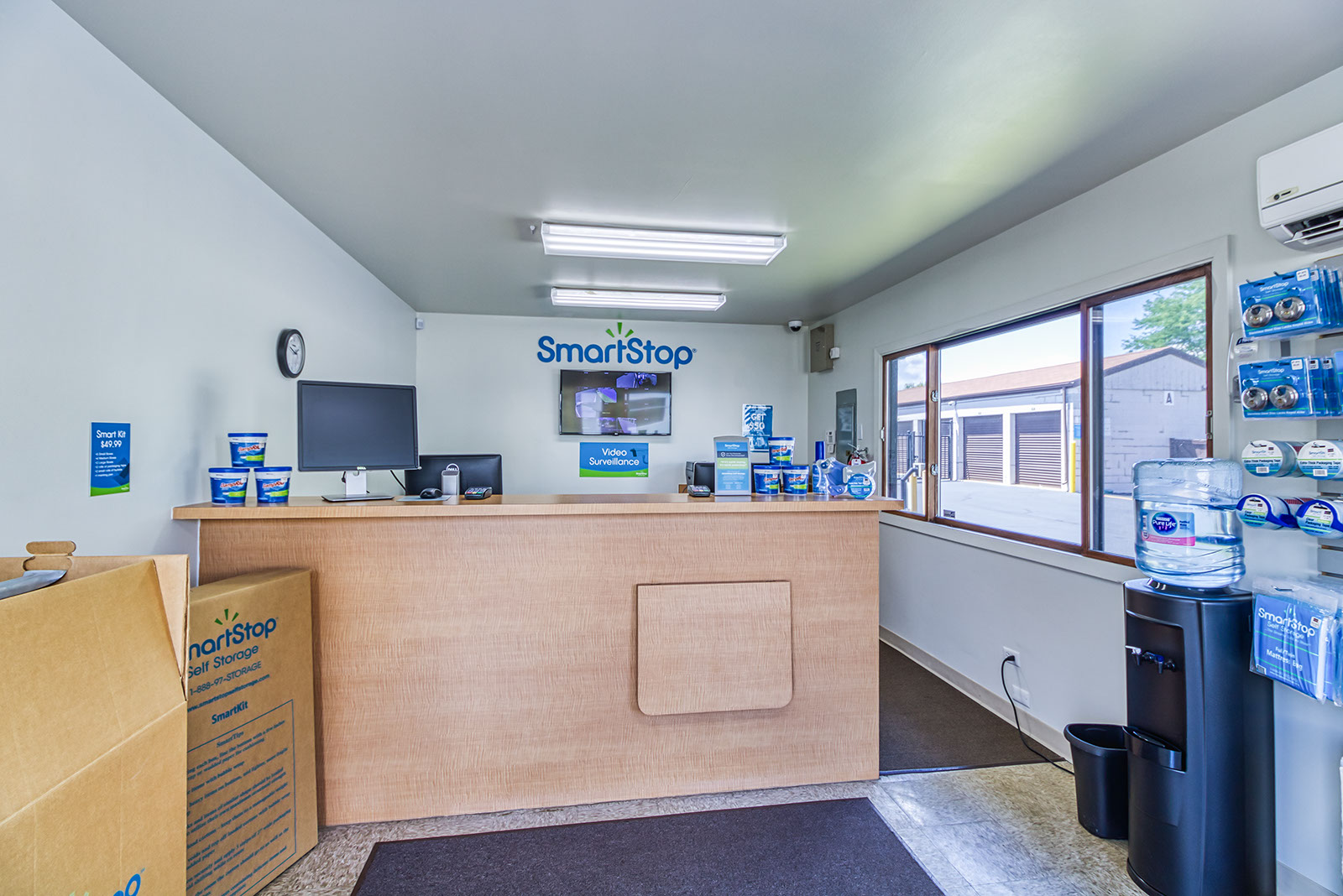 SmartStopSelfStorage-ElginIL-1001TollgateRd-Office