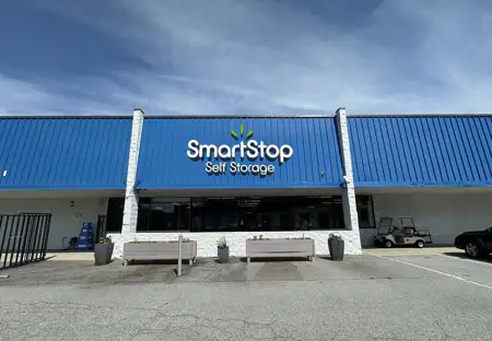SmartStopSelfStorage-ArdenNC-6LongShoalsRd-Hero