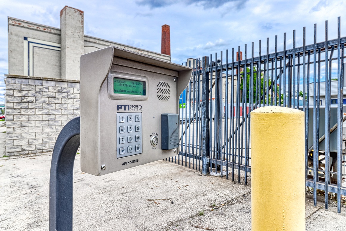 SmartStopSelfStorage-HamiltonONT-24 Sanford Ave-Keypad Access