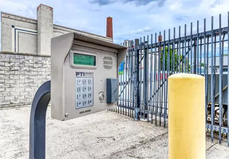 SmartStopSelfStorage-HamiltonONT-24 Sanford Ave-Keypad Access
