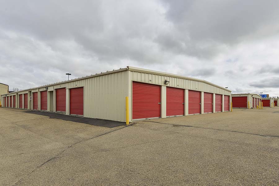 SmartStop Self Storage Facility at 13432 143 St NW, Edmonton, AB - Drive Up Units