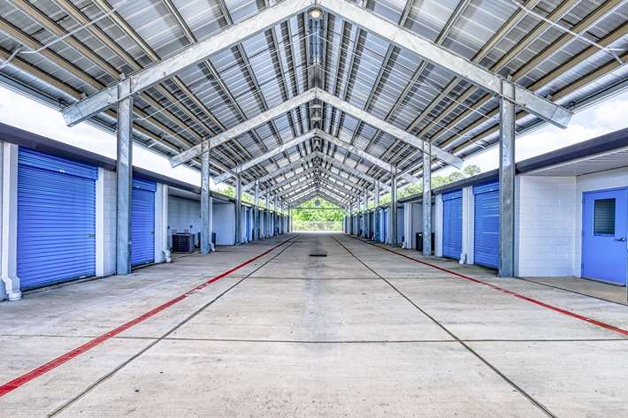 Drive Up Units at SmartStopSelfStorage-MagnoliaTX-32620FM2978