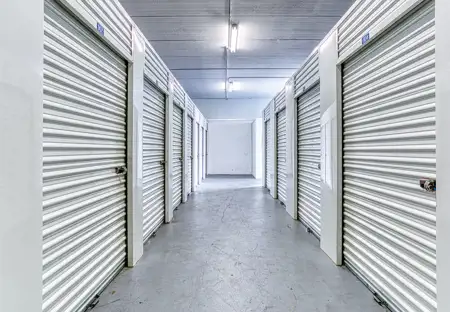 SmartStop-Self-Storage-189LintonBlvd-DelrayBeachFL-InteriorUnits