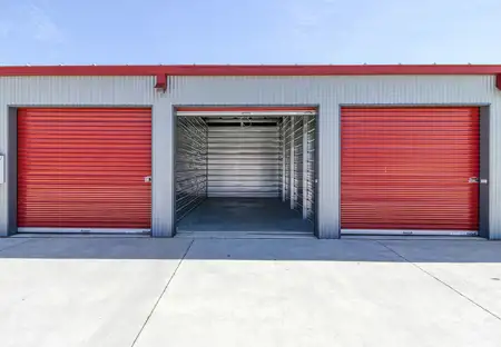SmartStopSelfStorage-AuroraCO-500LaredoSt-ExteriorUnits