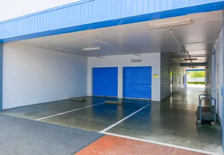 SmartStopSelfStorage-LaderaRanchCA-30TerraceRd-Covered Loading