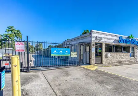 SmartStopSelfStorage-KingwoodTX-1671NorthparkDr-Security