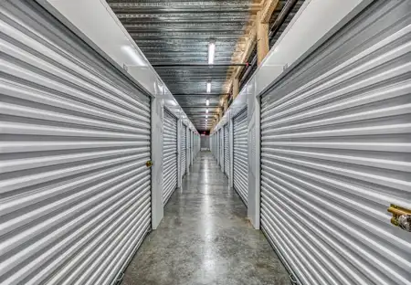 SmartStopSelfStorage-OcoeeFL-1071MarshallFarmsRd-ClimateControlledUnits