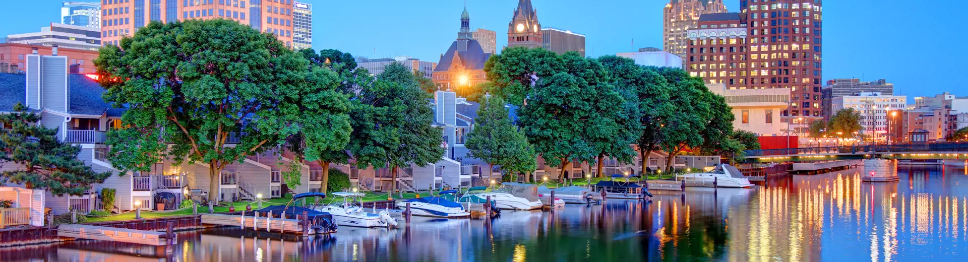 Milwaukee River Walk