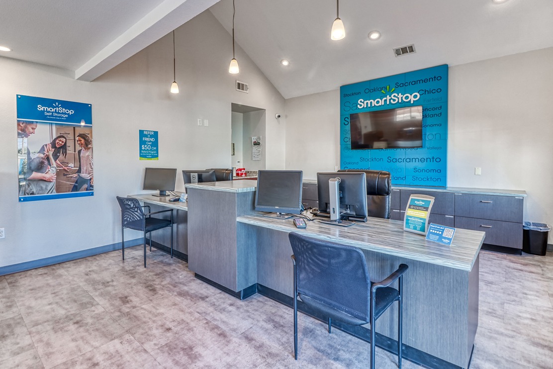 SmartStopSelfStorage-ConcordCA-1597MarketSt-Office