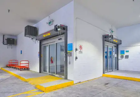 SmartStopSelfStorage-1120 Dupont St-Toronto,ONT-M6H2A2-Security
