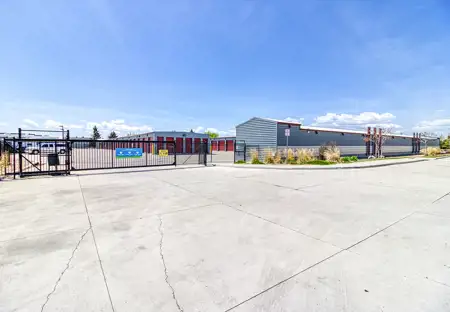 SmartStopSelfStorage-AuroraCO-500LaredoSt-Gate